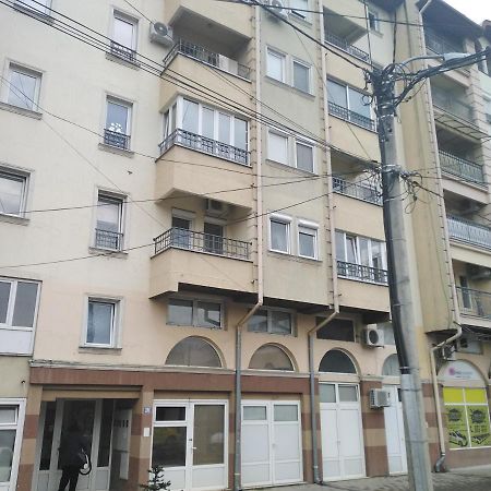 Kraljevski Apartman Kraljevo Exterior foto