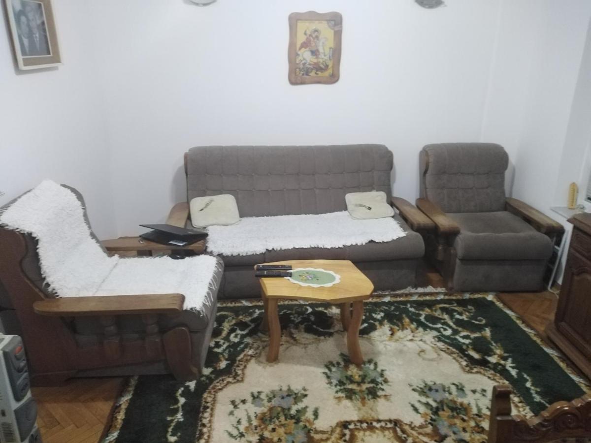 Kraljevski Apartman Kraljevo Exterior foto