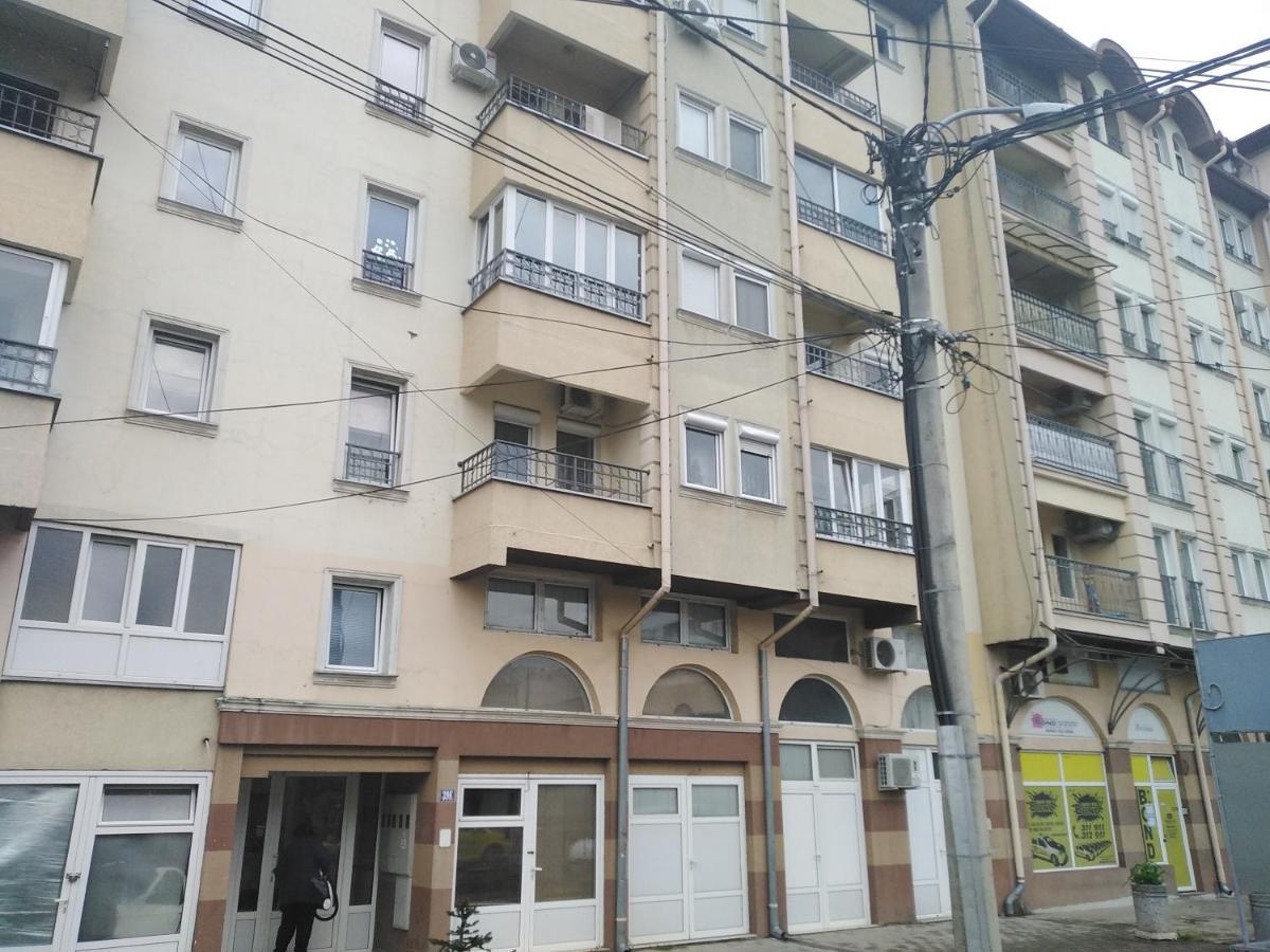 Kraljevski Apartman Kraljevo Exterior foto